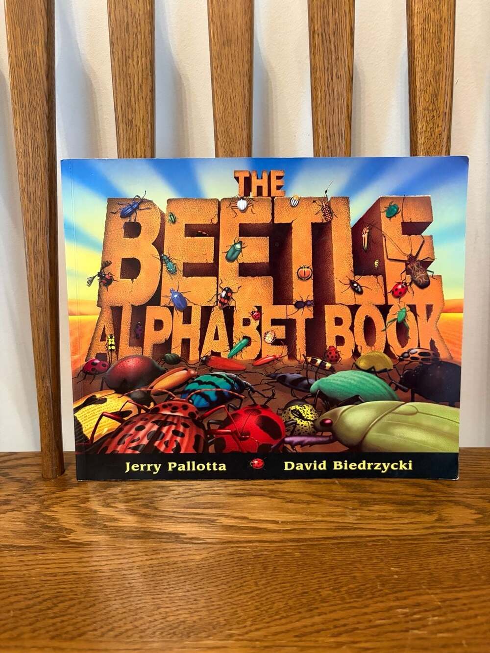The Beetle Alphabet Book by Jerry Pallotta and David Biedrzycki
